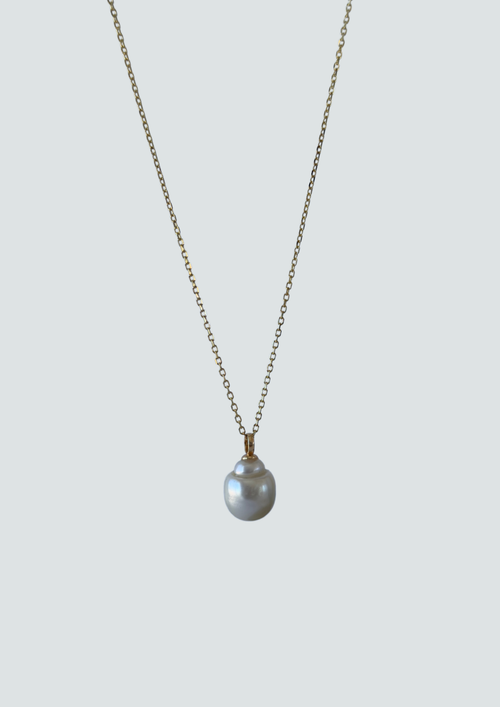 Amara South Sea pearl necklace by ZÓPEARL
