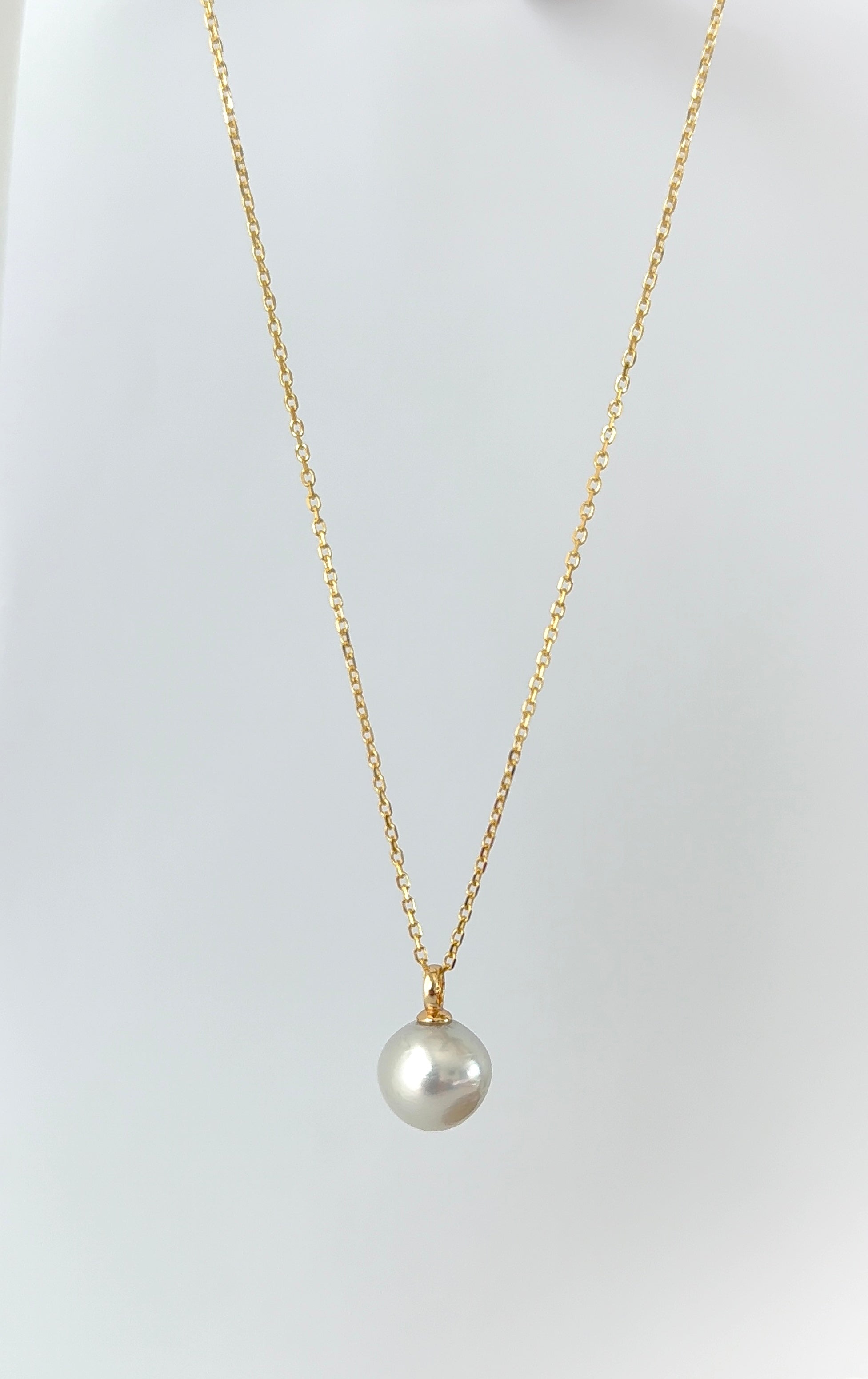Lyra Necklace