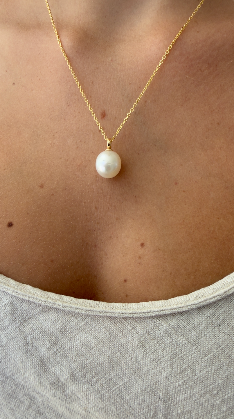 Ori Necklace